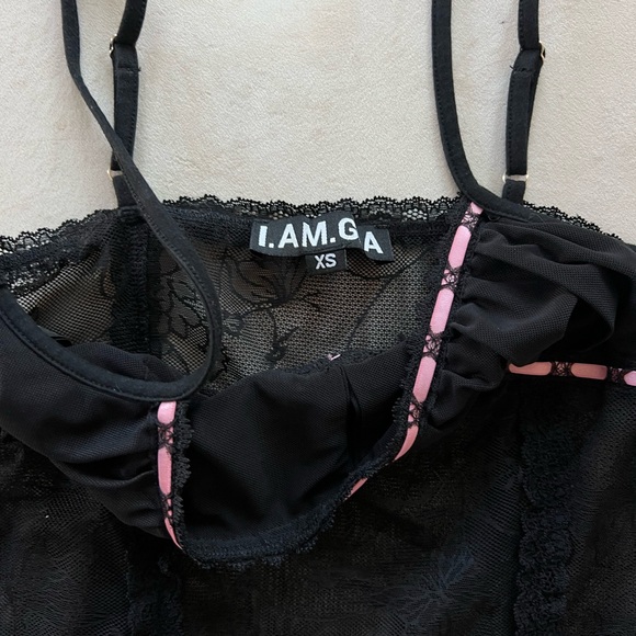 i am gia black lace top - Picture 3 of 3